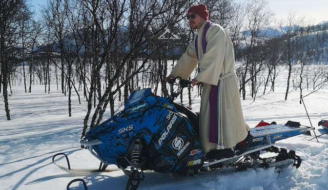 Alta Prosti søker Prest